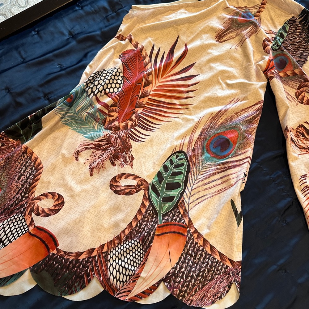 Chic Multicolor Patterned Fabric - image 3